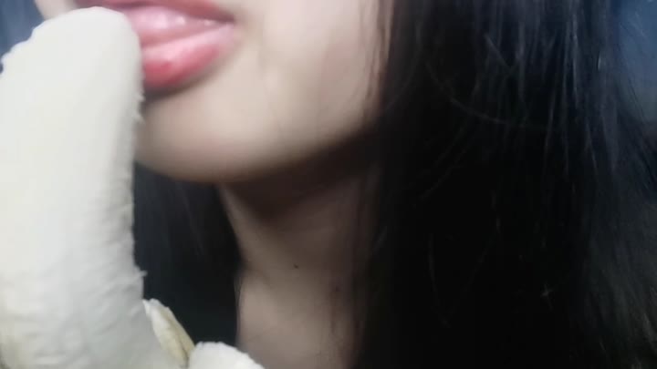 #瞌睡桔 吃香蕉