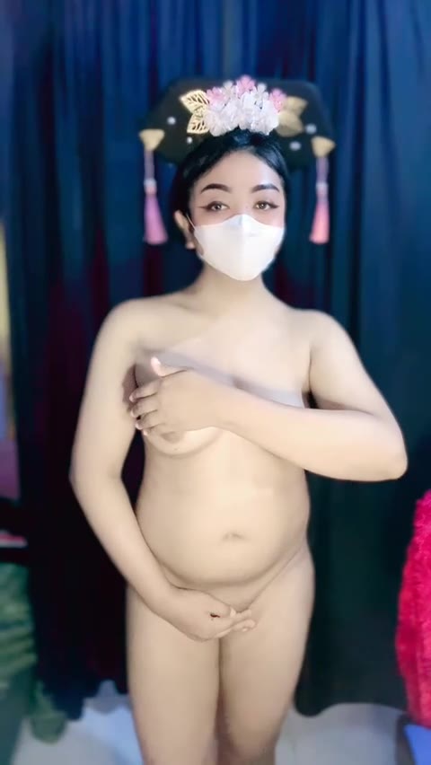 Cristine ID 1917620360347992066 Hot51 telegram bot @DSrecordbot