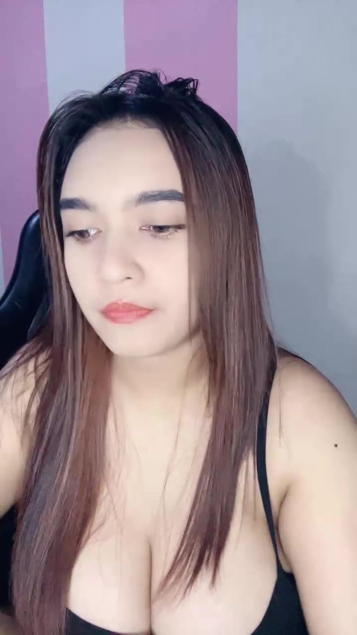 Chya ID 1819730472658845698 Hot51 telegram bot @DSrecordbot