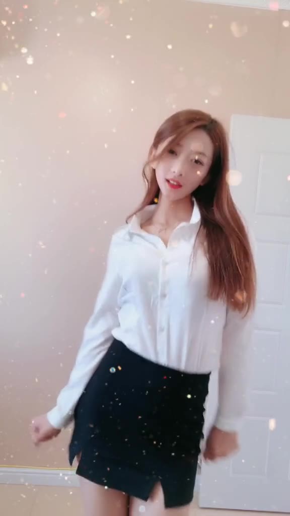 #正装#不会跳舞的主播