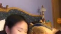 Bokep Indo Sisca Ajarin Temen Main 3some