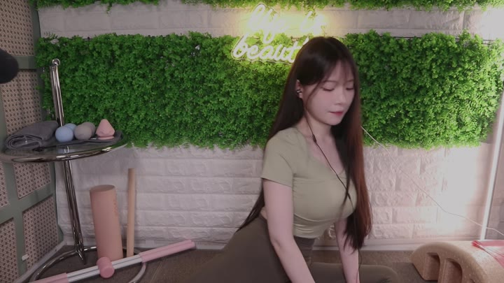 #nara 你要去哪里？你要伸展身体然后走