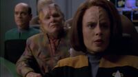 Star Trek Voyager S05E01 - Night.mp4