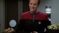 Star Trek Voyager S03E22 - Real Life.mp4