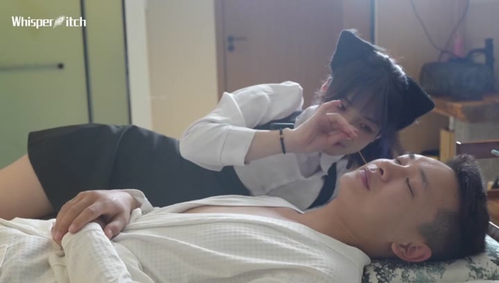 #千鹤躺采 #whisperitch 黑色短裙技师的柔式按摩