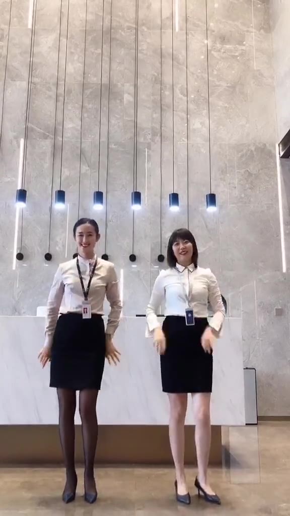 #正装#这么可爱的舞蹈，不跳一段可惜撂～@张姑凉