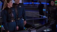 Babylon 5 S01E11 - Survivors.mp4