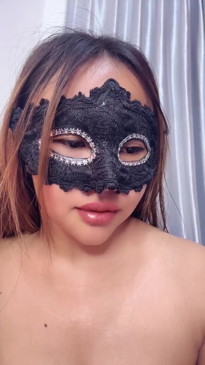 Missarunika ID 1818552041267101697 Hot51 telegram bot @DSrecordbot