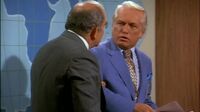 The Mary Tyler Moore Show S06E07 - Chuckles Bites the Dust.mp4