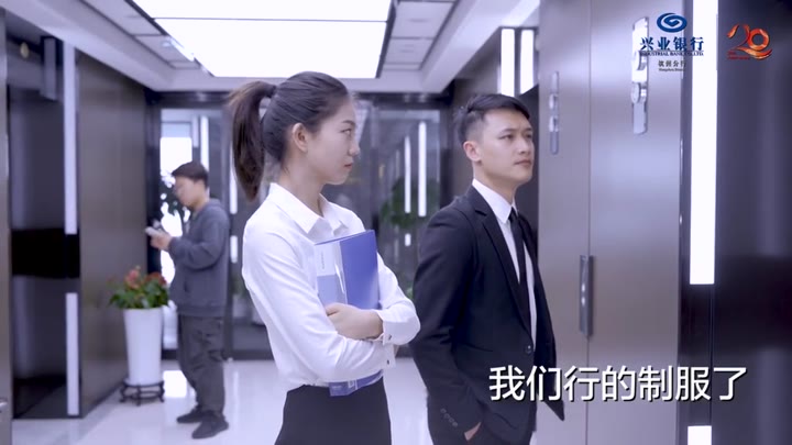 #正装#——我想被你制服  @抖音小助手