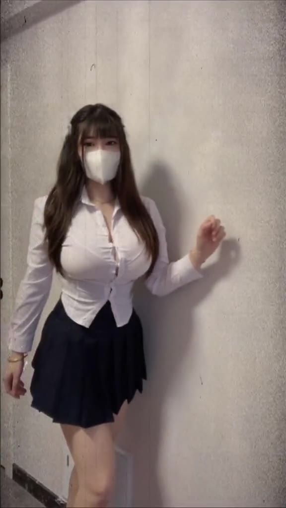 #正装#@小白妹纸超爱吃 @DOU+小助手 @抖