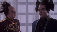 Babylon 5 S01E13 - Signs and Portentsy.mp4