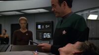 Star Trek - Voyager S07E12 - Repentance.mp4