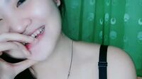 Bokep Si Cantik Virly Lepas Beha Remas Susu di MangoLive