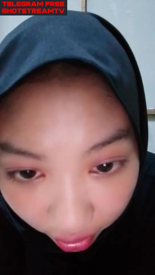Cewek Jilbab Hitam Live Barbar di - Kobel Memeknya