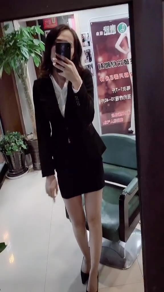#正装#好久不见，你们这个季节都穿了什么@抖音小