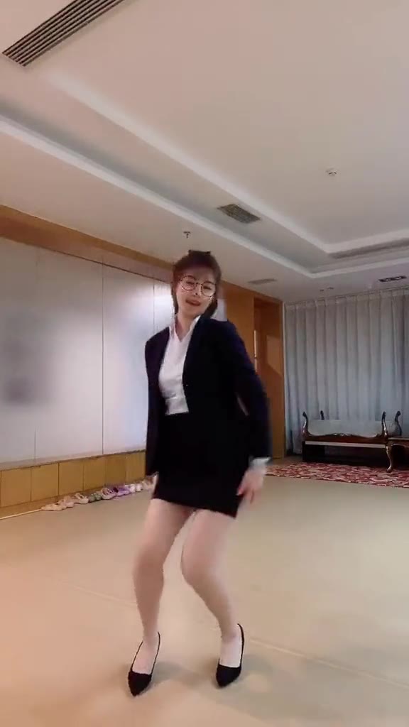#正装#略略略