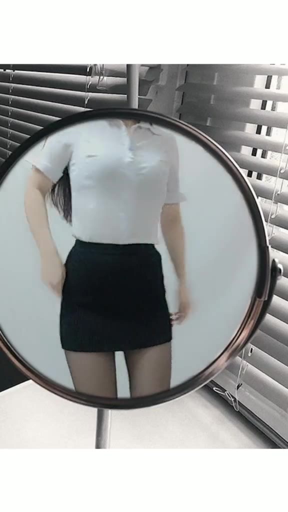#正装#我想出去玩