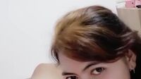 Kaila Isap Kontol Suami Sambil Live