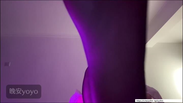 #晚安yoyo 黑丝足蹂躏玩具熊
