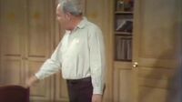 All in the Family S05E24 - Mike Makes His Move.mp4
