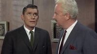 Bewitched S03E23 - I Remember You...Sometimes.mp4