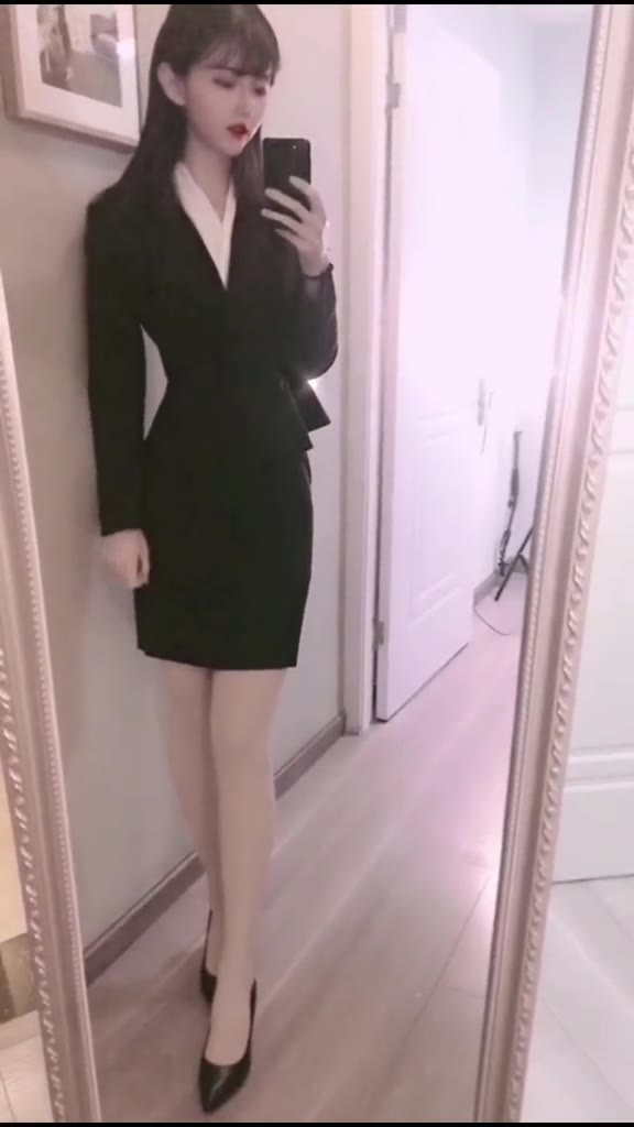 #正装#小秘书上线