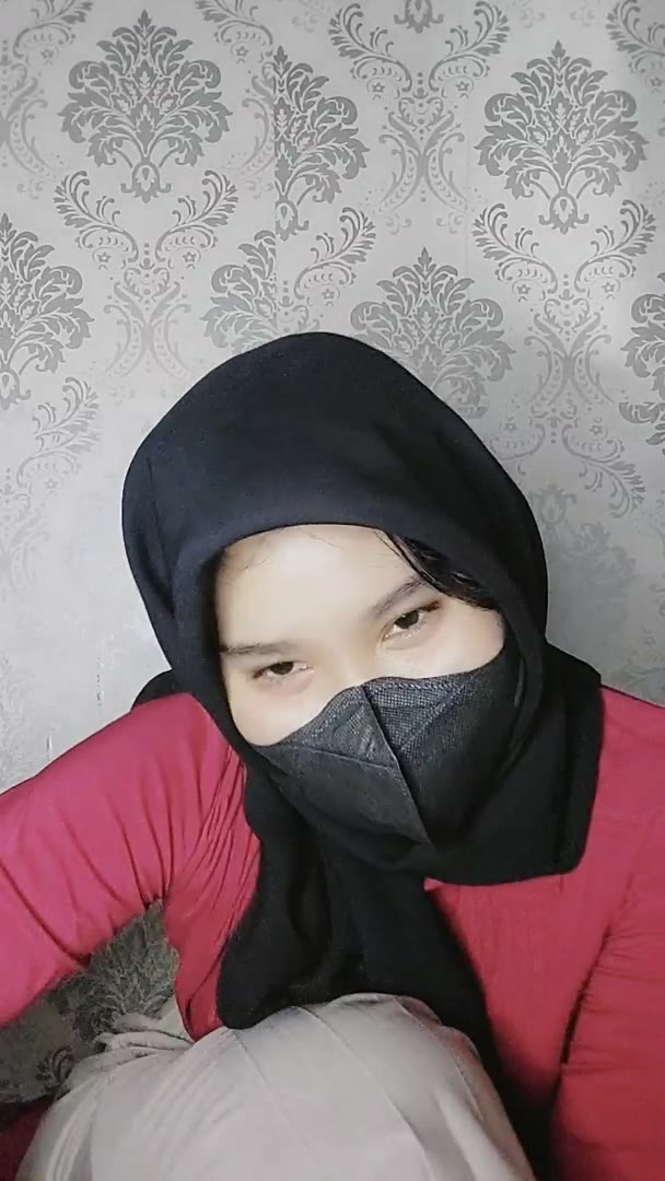 SantuyHijabUtingLunna13481582MG