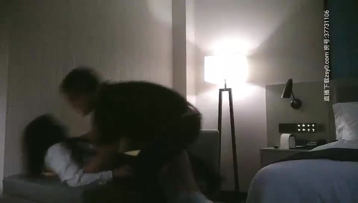 【全国探花】约了个丰满大奶妹子，舔弄调情洗完澡开干上位骑乘猛操,