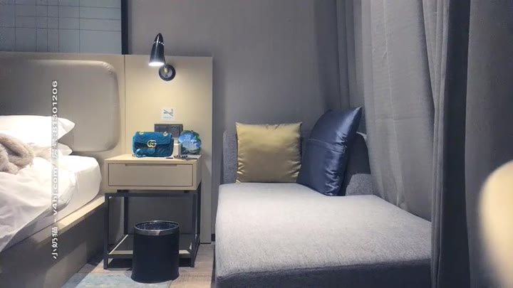 【老黄探花】陌陌摇来的小姐好会叫床 揉搓奶子舔弄近距离特写交抽插猛操