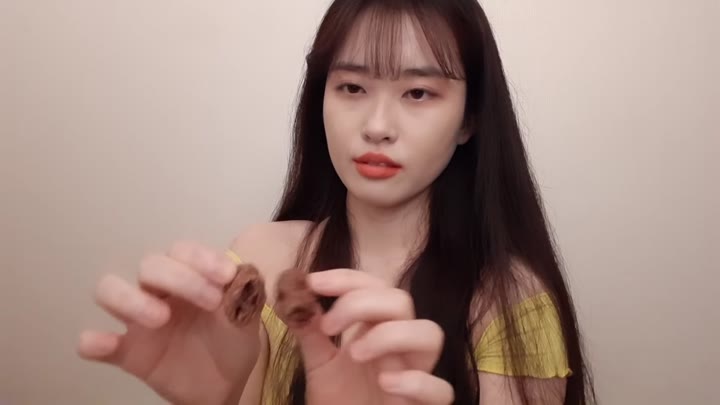 asmr 꼬북칩 먹다 그만... [CGUkX_Bzb-g] - 소람소리