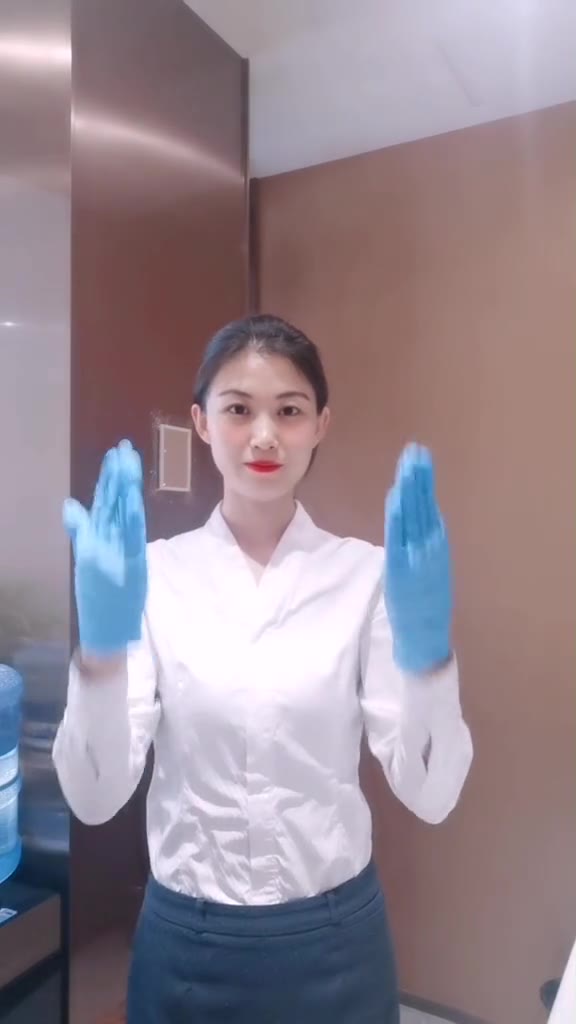 #正装#礼仪是交往的钥匙，是人类的灵魂，是人与人