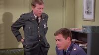 I Dream of Jeannie S02E03 - My Master, the Rich Tycoon.mp4