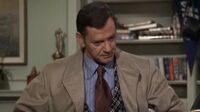 The Odd Couple S01E12 - Scooge gets an Oscar.mp4