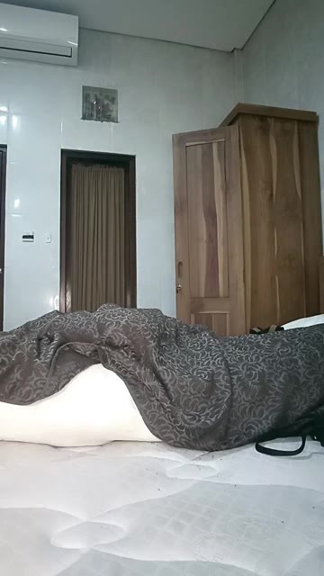 Karinaa ID 1924742219064619010 Hot51  - Thumbnail