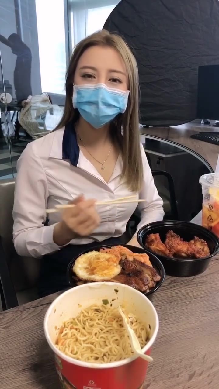 #正装#拒绝一切浪费。@抖音小助手