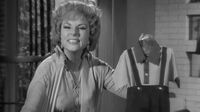 Bewitched S02E01 - Alias Darrin Stephens.mp4
