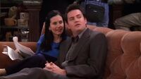 Friends S06E08 - The One with Ross's Teeth.mp4
