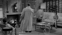 The Twilight Zone 1959 S02E26 - Shadow Play.mp4