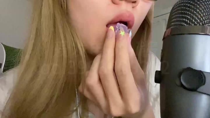 #pipi酱睡不醒 琥珀糖+飞碟糖+棉花糖