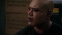 Stargate SG1 S06E12 - Unnatural Selection.mp4