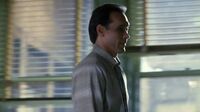 NYPD Blue S02E14 - A Murder With Teeth in It.mp4