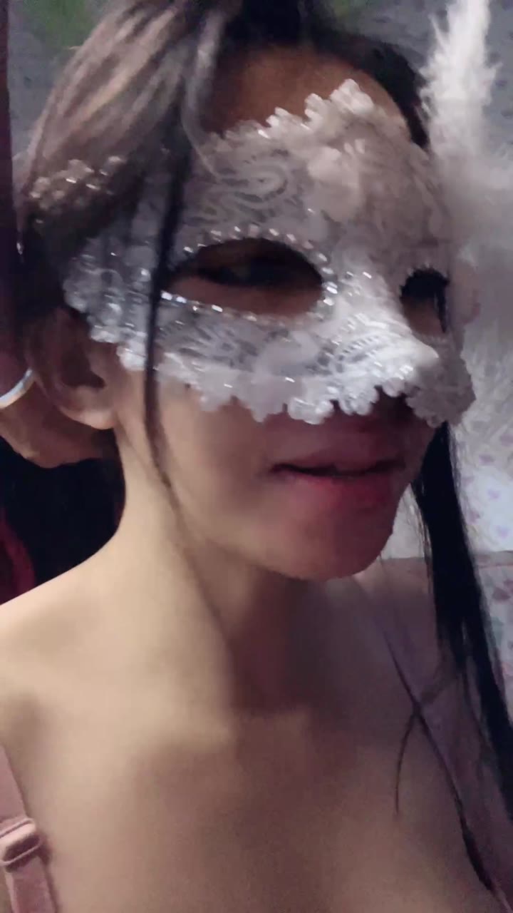 Nenen ID 1973303633032982530 Hot51 telegram bot @DSrecordbot