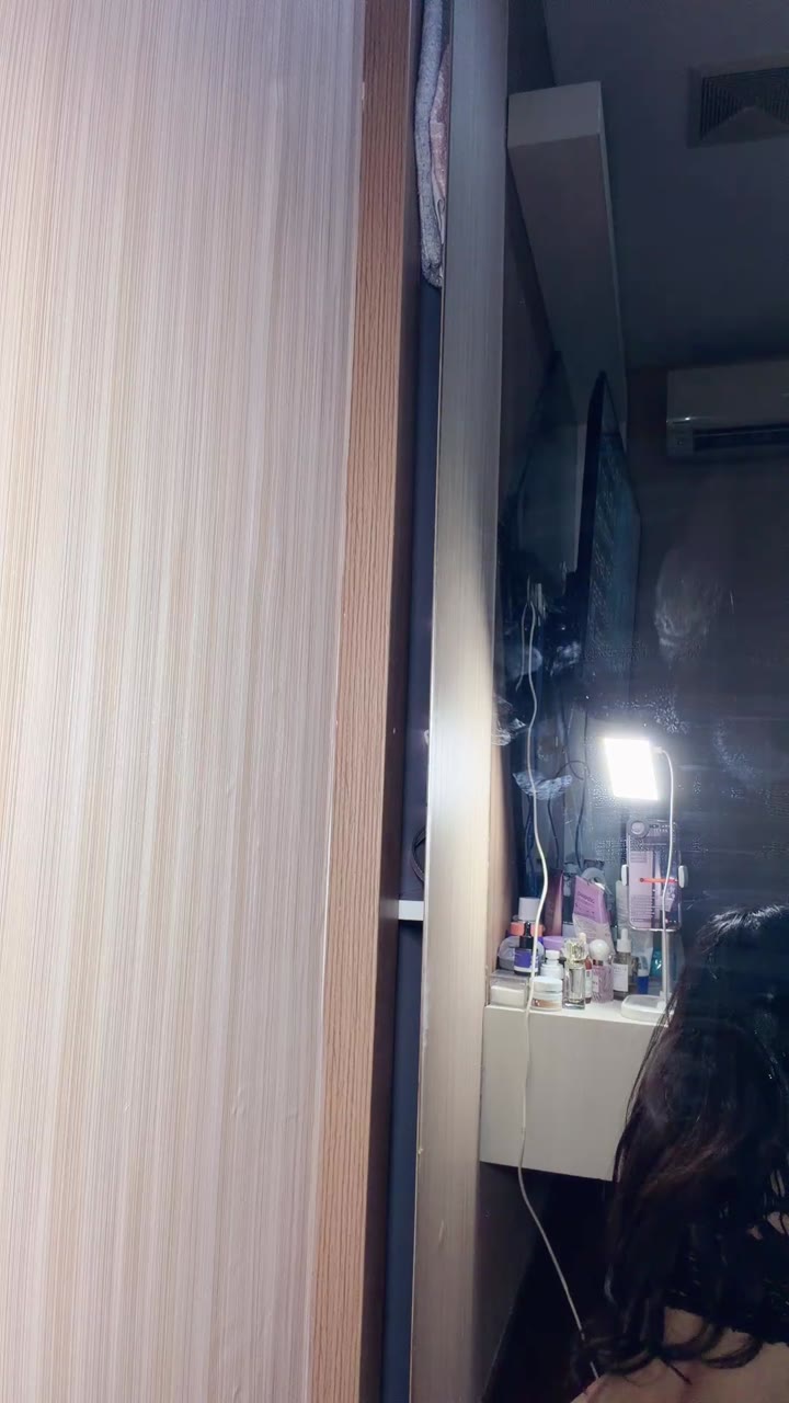 Vanilladila ID 1987841164009242625 Hot51 telegram bot @DSrecordbot