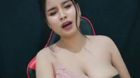 Bokep Indo Kigkin Marcha Cantik Remas Toket Mendesah