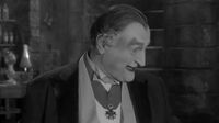 The Munsters S1 Ep 33 - M2F Transformation.mp4