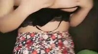 Bokep Indo Babyuh Gadis Toge Lingerie Merah Live