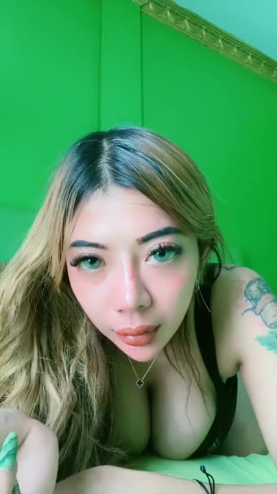 berliana Gat3L ID 33527210 Dream Live telegram bot @DSrecordbot