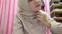 Bokep Jilbab Pap Remas Toket Dari Ayang Makin Binal Doi