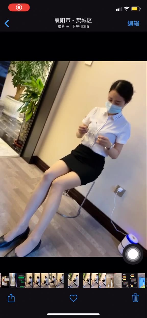 #正装#一个连续3天还没开单的置业顾问，坐在墙角